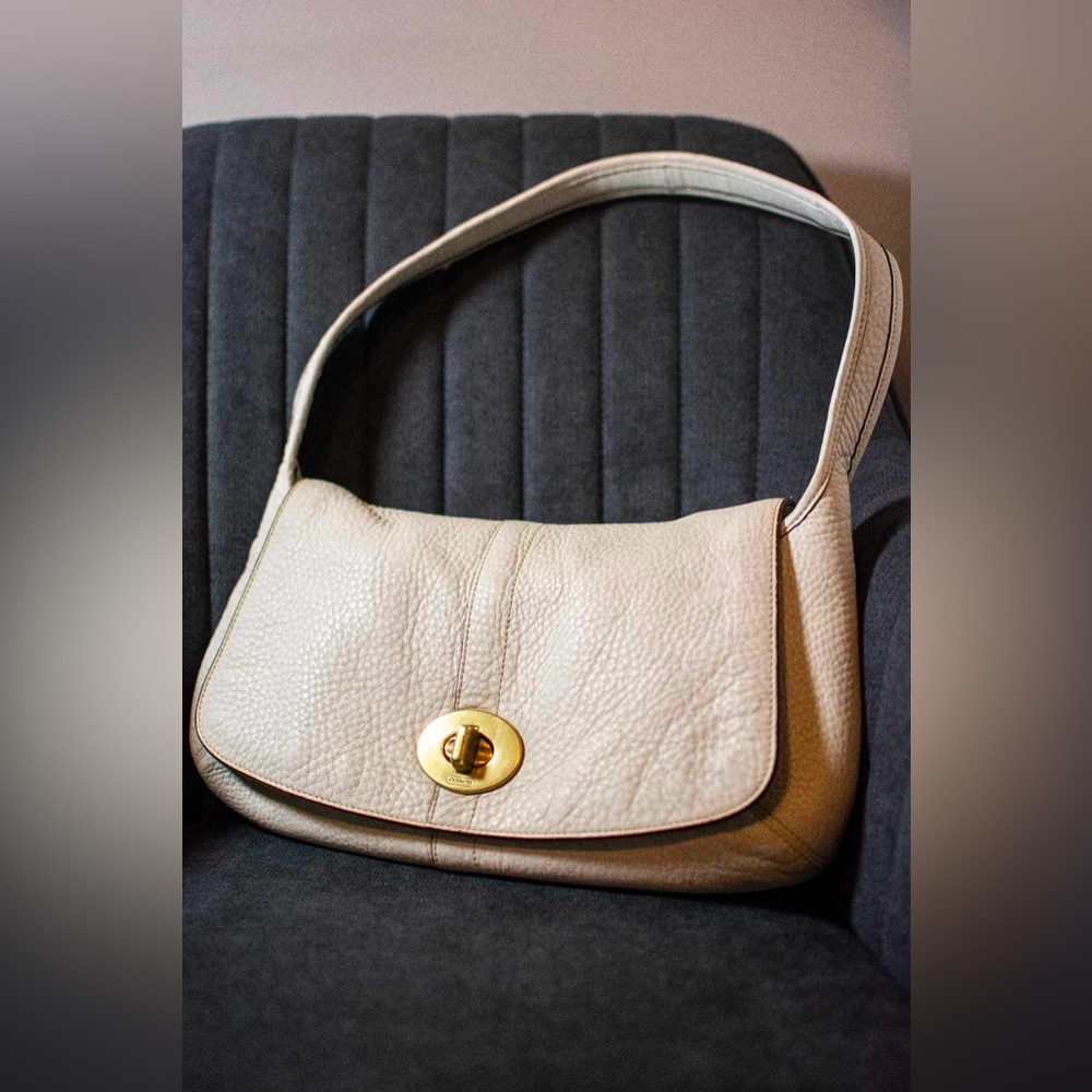 Coach Ergo pebbled leather shoulder bag in neutral off-white/cream. Style #11614